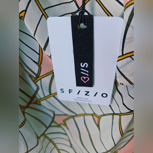 🎉HOST PICK🎉SFIZIO Studio Italy Silk Viscose Leaf Halter Top Beige Ivory 40 M 6 - Picture 5 of 10
